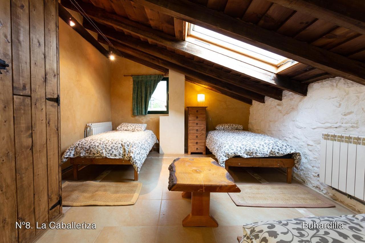 El Valle Perdido Casas Rurales Revelillas Extérieur photo