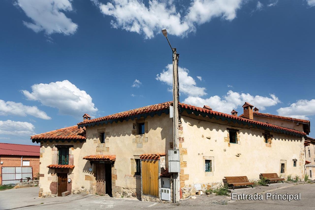 El Valle Perdido Casas Rurales Revelillas Extérieur photo